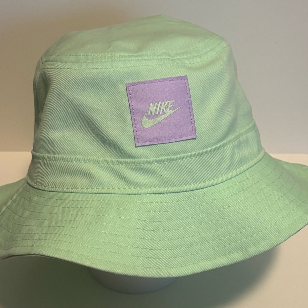 Nike Kids Light Green Bucket Hat with Purple Logo